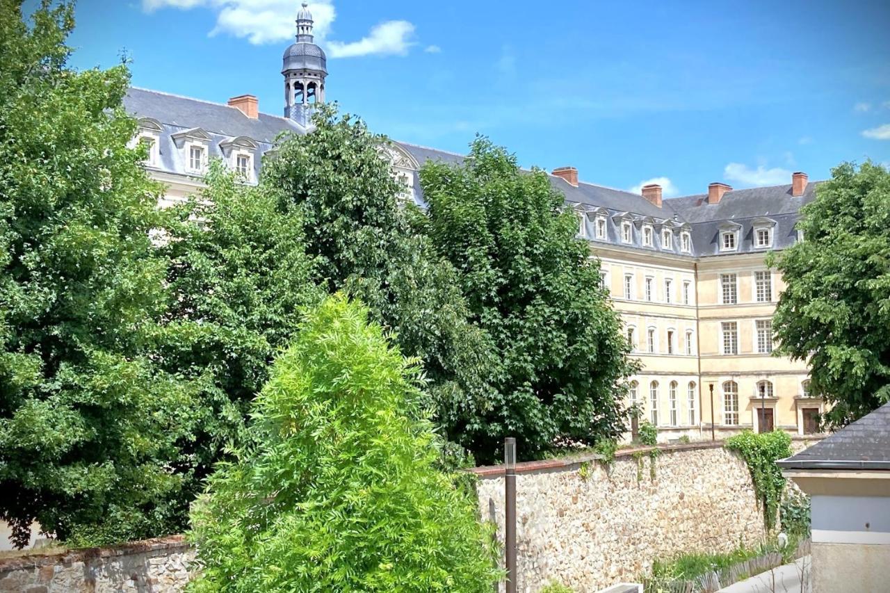 Elegant - Studio Proche Cathedrale Et Au Calme Leilighet Le Mans Eksteriør bilde